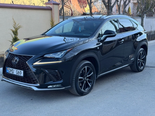 Lexus NX, 2018