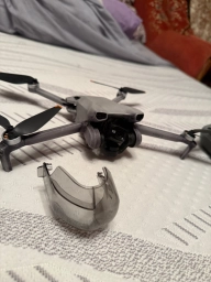 Vând dron DJI mini 3