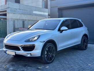 Porsche Cayenne an. 2013